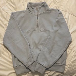 Brandy Melville sweater